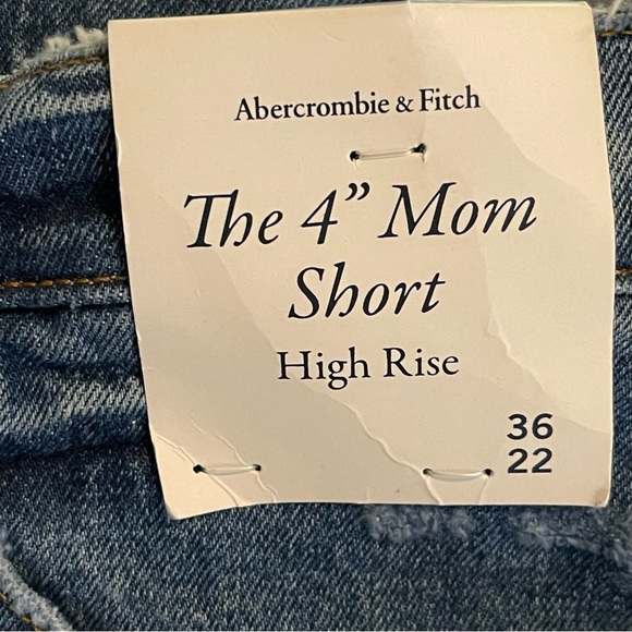 Abercrombie The 4” Mom Short High Rise NWT - Size 36/22 - Picture 6 of 6